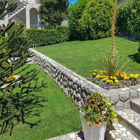 3 Bedroom Gorgeous In *